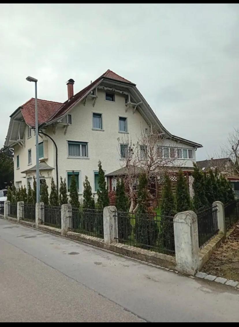 Mia Apartment Лустенау Экстерьер фото